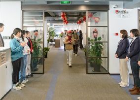 集团领导班子开展新春大拜年送祝福活动